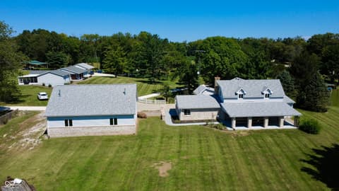Photo of 11943 Hopkins Lane, Loogootee, IN