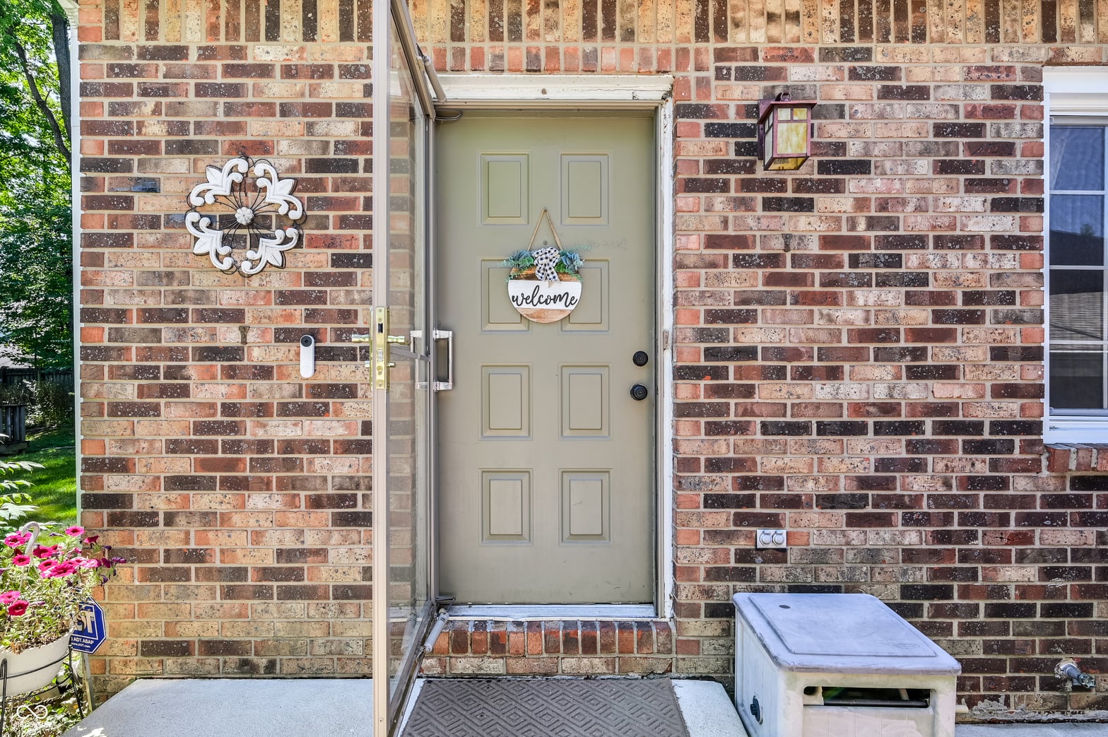 Photo of 179 Aspen Way, Carmel, IN