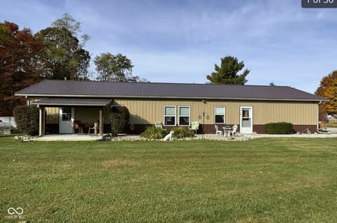 8907 E County Road 400 N