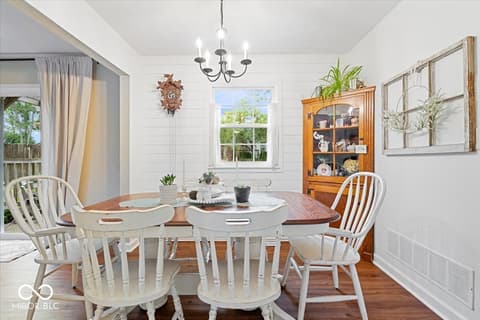 Dining room at 6011 Buttonwood Drive, Noblesville, IN