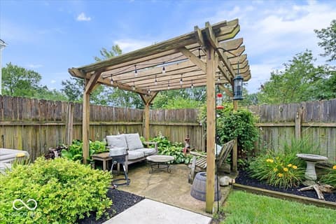 Outdoor living area at 6011 Buttonwood Drive, Noblesville, IN