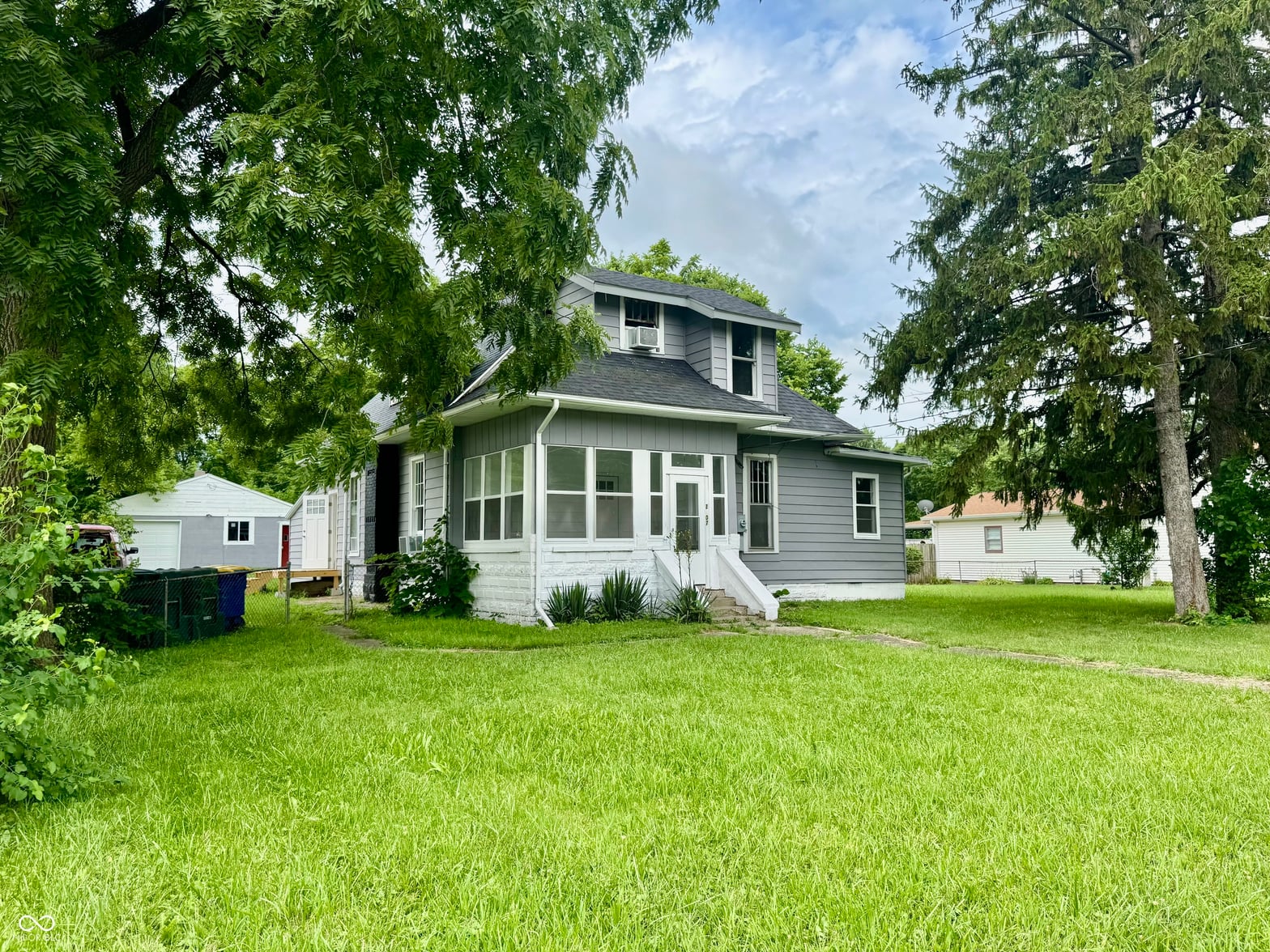 Front exterior at 2407 E 16th Street, Muncie, IN