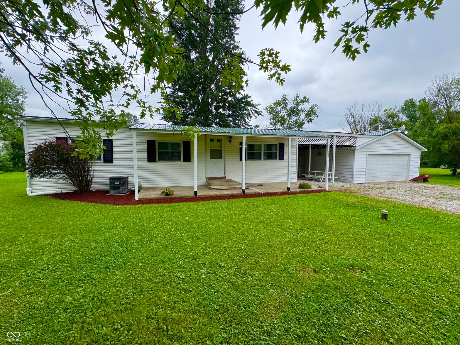 Front exterior at 3514 W Mill Creek Drive, Kingman, IN