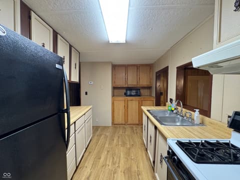 Kitchen at 3514 W Mill Creek Drive, Kingman, IN