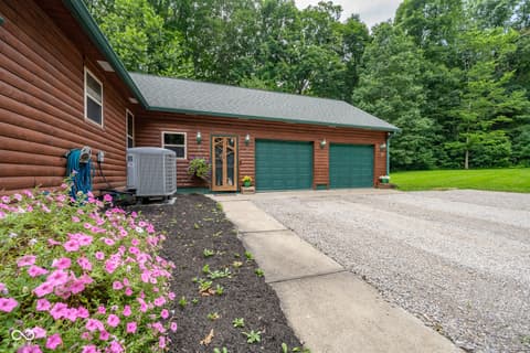 Garage at 5941 Jordan Village Road, Poland, IN