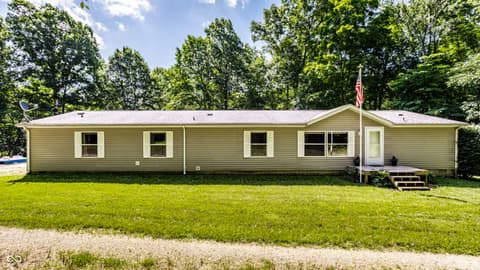 5802 N Tree Farm Road