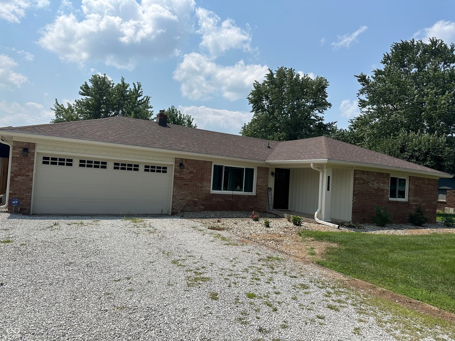 Photo of 6881 W 200 S, New Palestine, IN