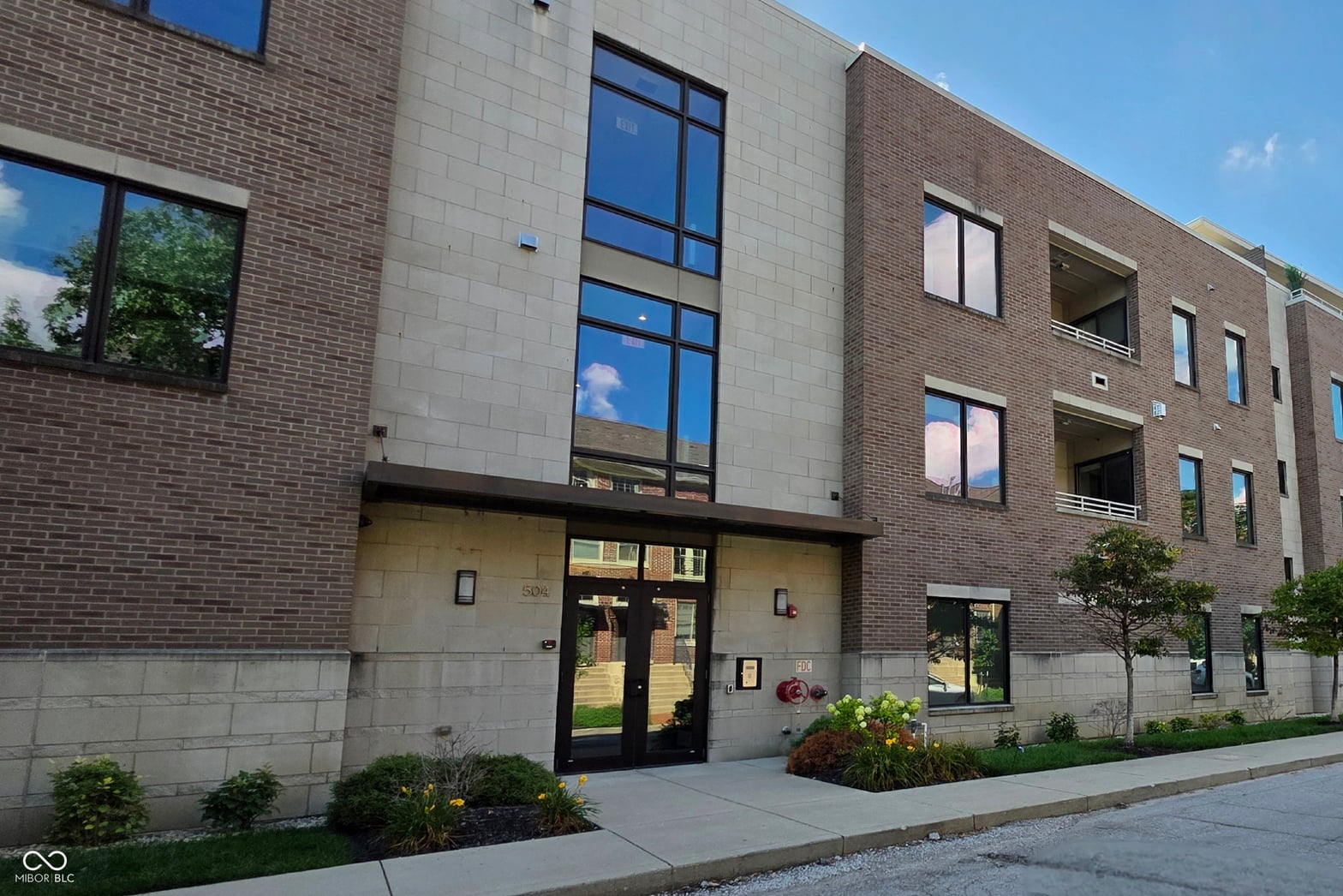 Front exterior at 504 N Park Avenue, Indianapolis, IN