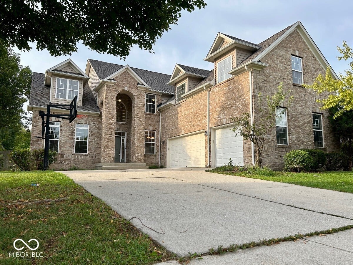 Photo of 12381 Bellingham Boulevard, Fishers, IN