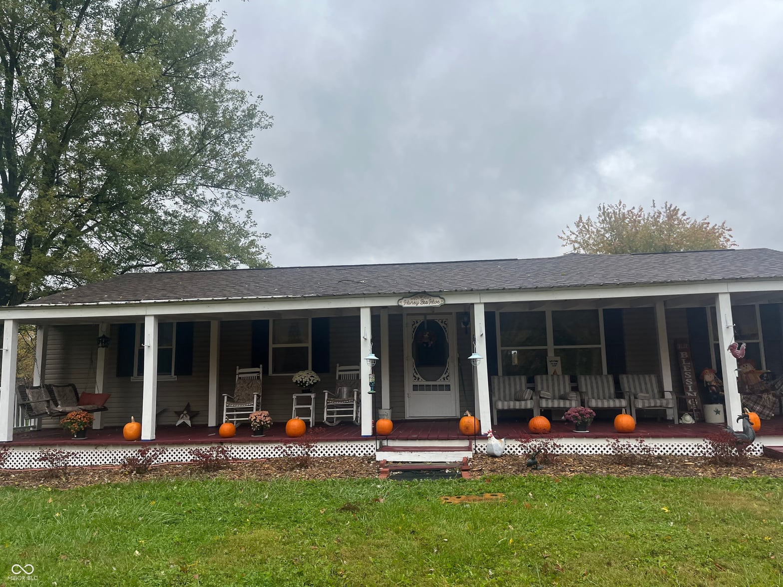 Front exterior at 18005 Laurel Road, Connersville, IN