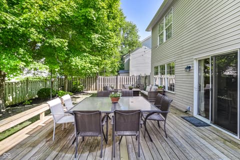 Outdoor living area at 9672 Troon Ct, Carmel, IN