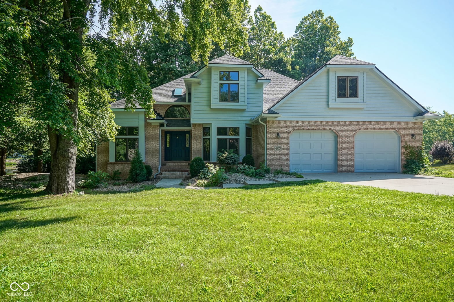 Front exterior at 603 Knoll Wood Lane, Greentown, IN