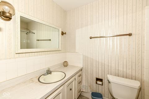 Photo of 210 John Street, Carmel, IN