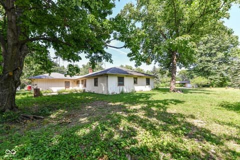 Photo of 210 John Street, Carmel, IN