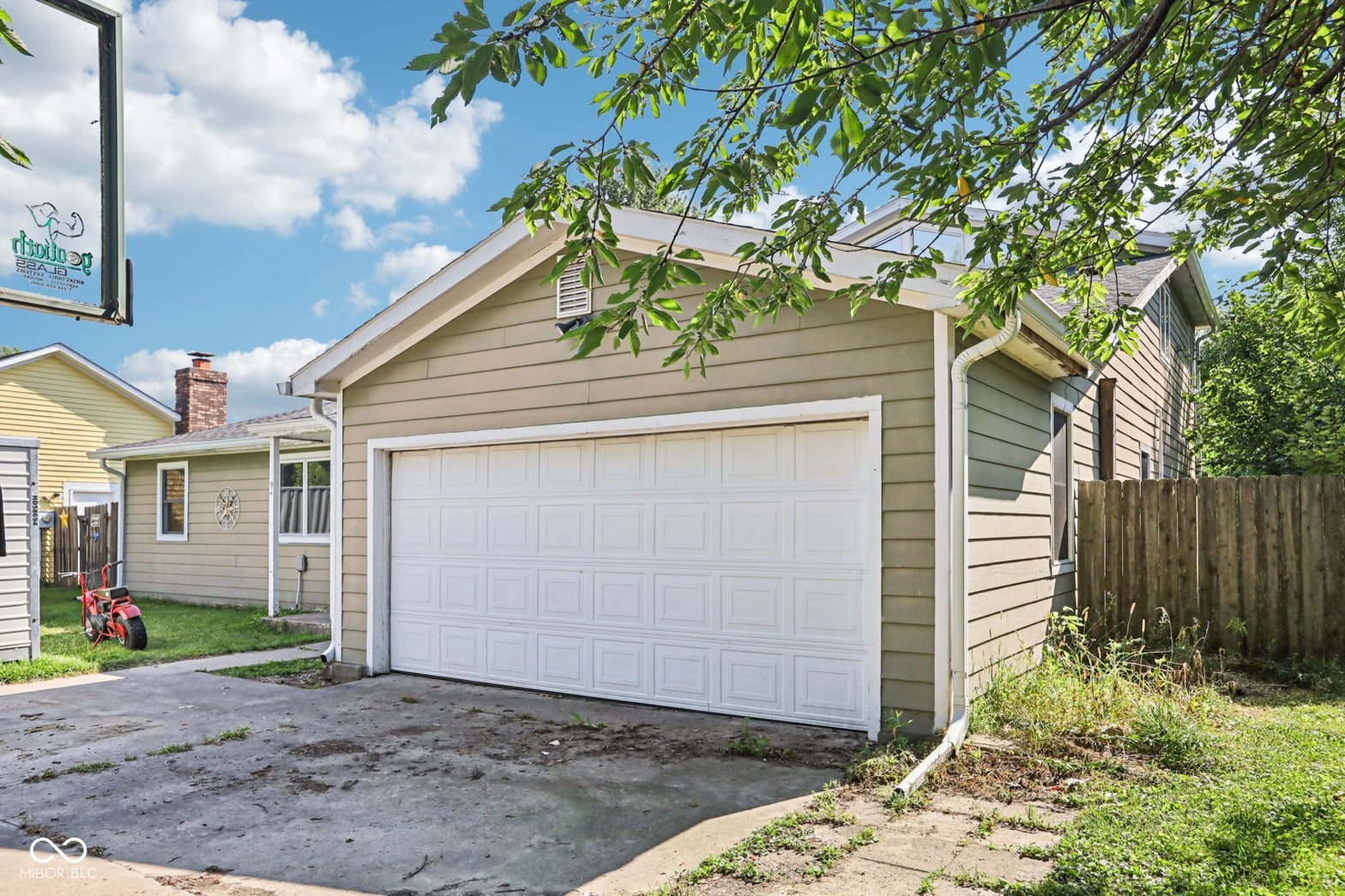 Photo of 1089 Shoreline Drive, Cicero, IN