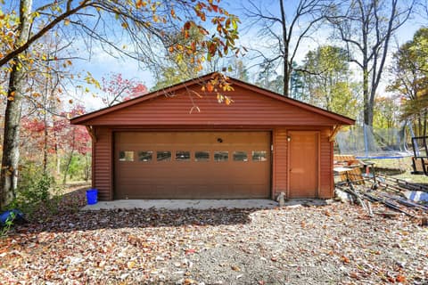 Photo of 3320 Pine Wood Drive, Spencer, IN