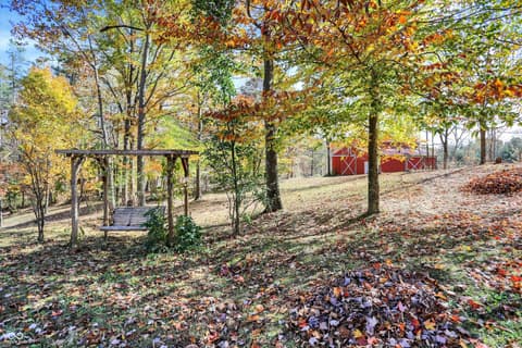 Photo of 3320 Pine Wood Drive, Spencer, IN