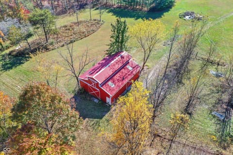 Photo of 3320 Pine Wood Drive, Spencer, IN