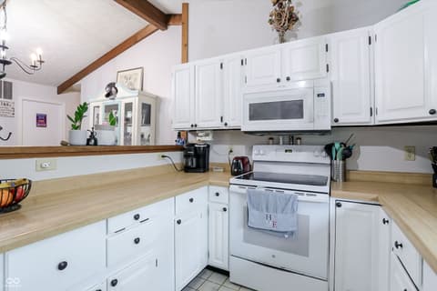 Photo of 3320 Pine Wood Drive, Spencer, IN