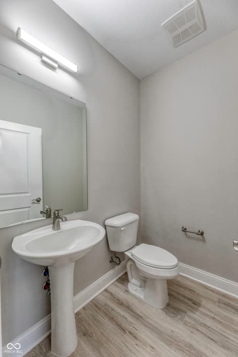 Bathroom at 14890 E Keenan Circle, Westfield, IN