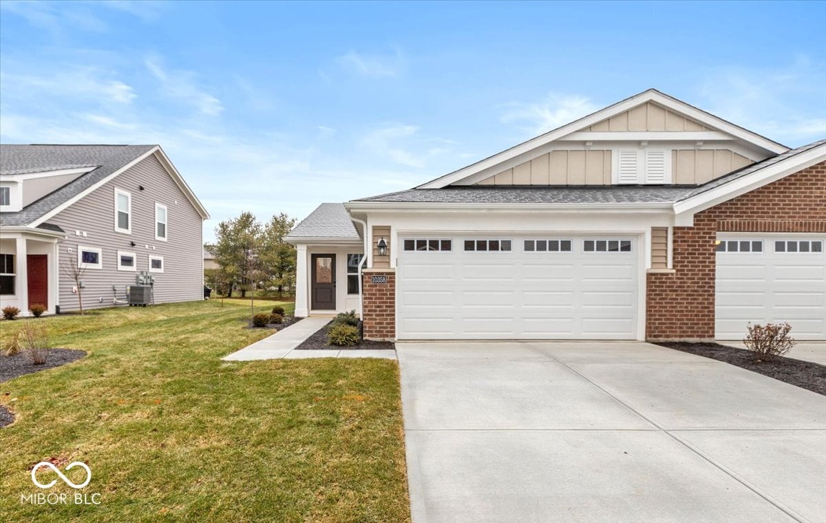Photo of 10358 River Park Way, Brownsburg, IN