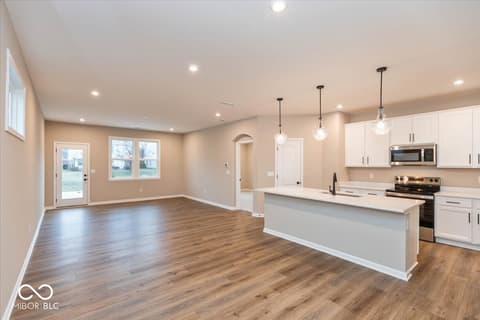 Photo of 10358 River Park Way, Brownsburg, IN