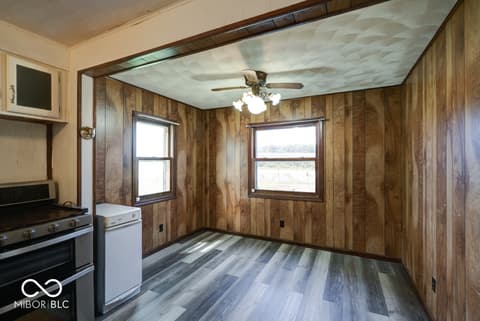 Photo of 6416 S County Road 100 E, Markleville, IN