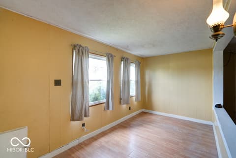 Photo of 6416 S County Road 100 E, Markleville, IN
