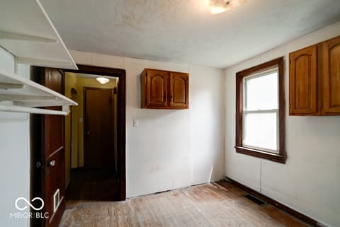 Photo of 6416 S County Road 100 E, Markleville, IN