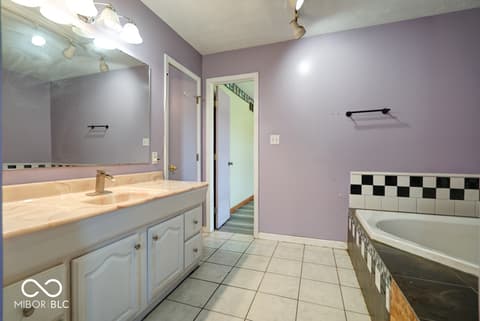 Photo of 6416 S County Road 100 E, Markleville, IN