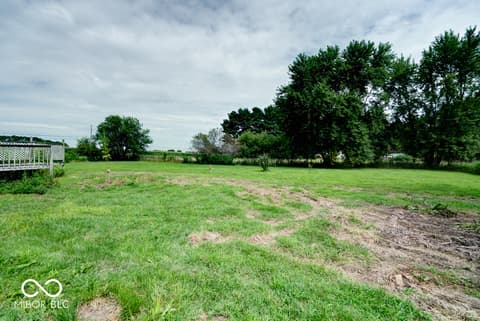 Photo of 6416 S County Road 100 E, Markleville, IN