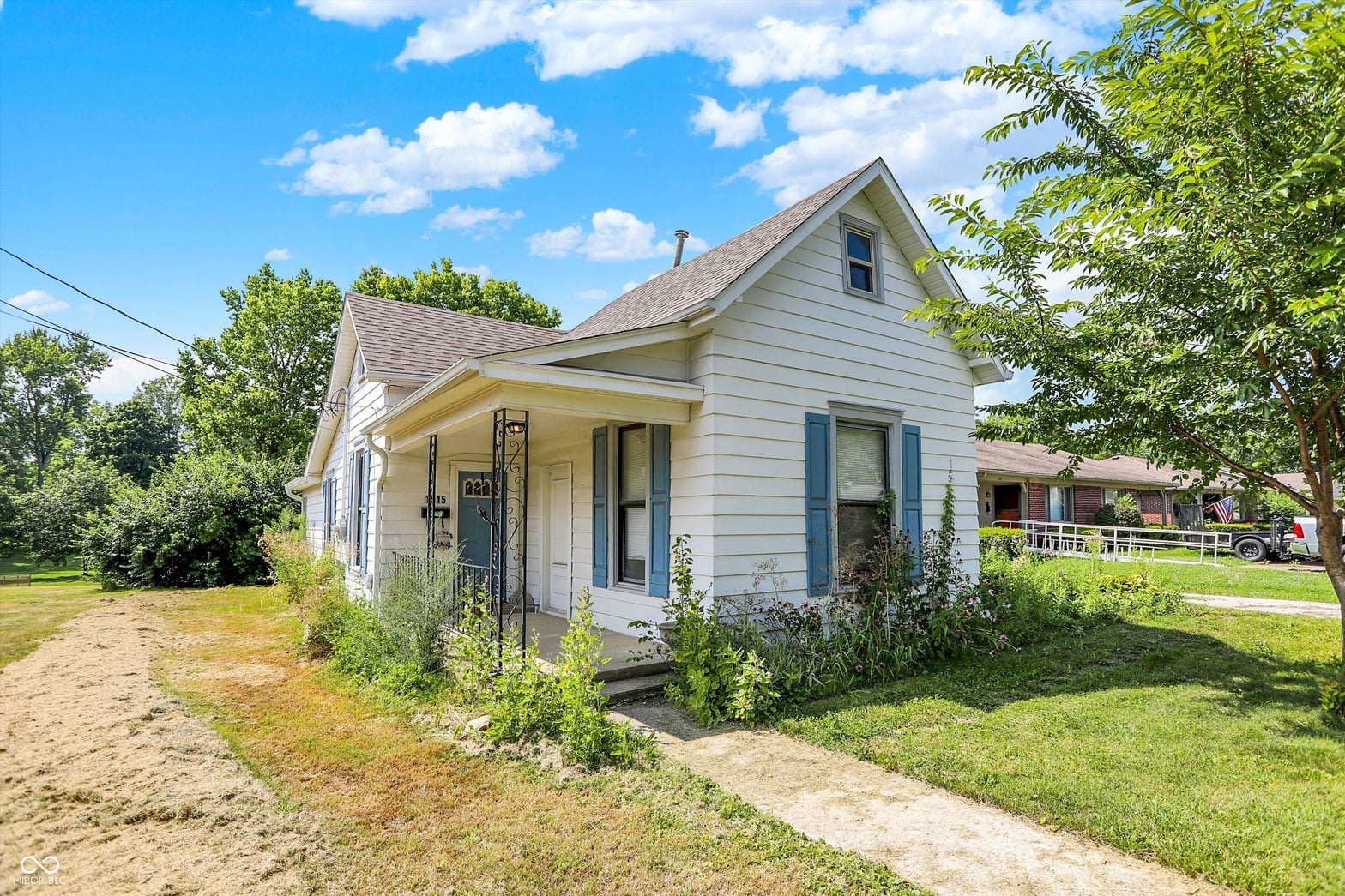 Front exterior at 1515 S 16th Street, Noblesville, IN