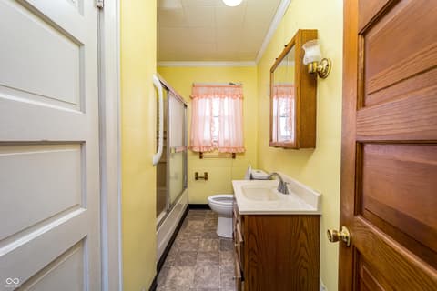 Photo of 20-24 N Eisenhower Drive, Edinburgh, IN