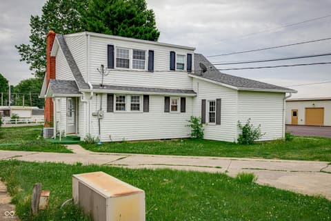 Photo of 20-24 N Eisenhower Drive, Edinburgh, IN