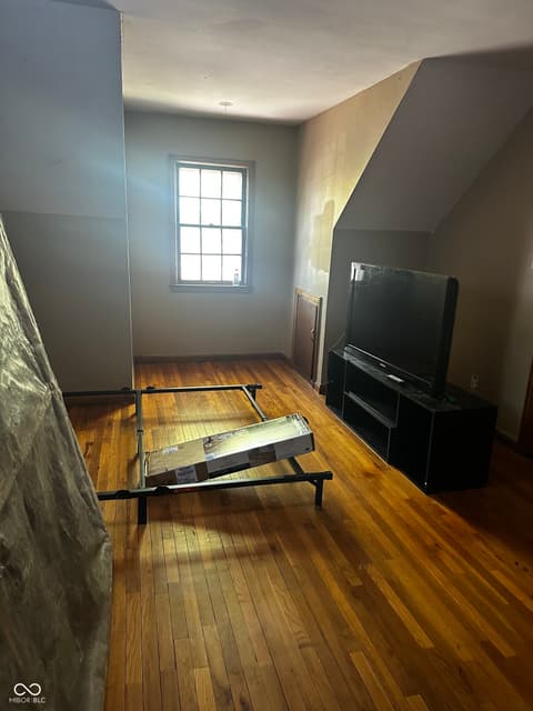 Photo of 533 Temperance Avenue, Indianapolis, IN