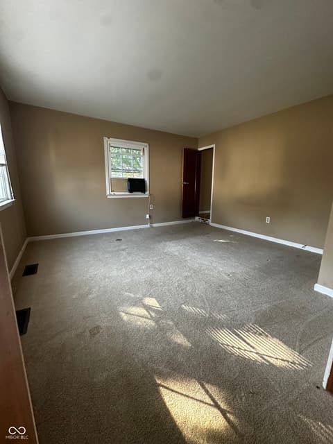 Photo of 533 Temperance Avenue, Indianapolis, IN