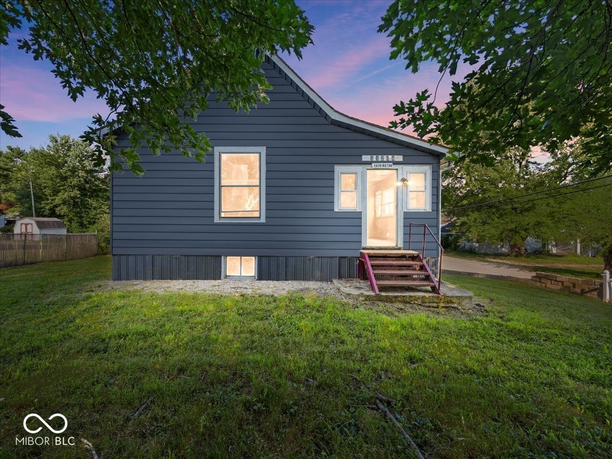 Photo of 11209 Washington Street, Flat Rock, IN