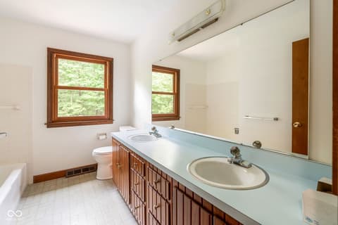 Photo of 6631 Lee Road, Indianapolis, IN