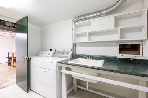 Photo of 6631 Lee Road, Indianapolis, IN