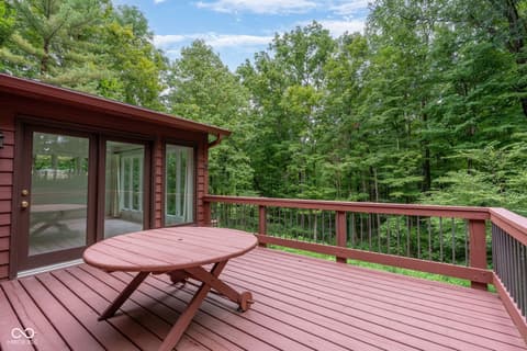 Photo of 6631 Lee Road, Indianapolis, IN