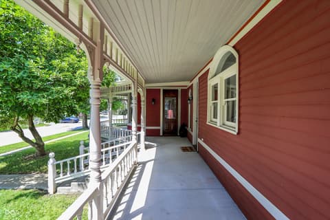Photo of 189 S Jefferson Street, Martinsville, IN
