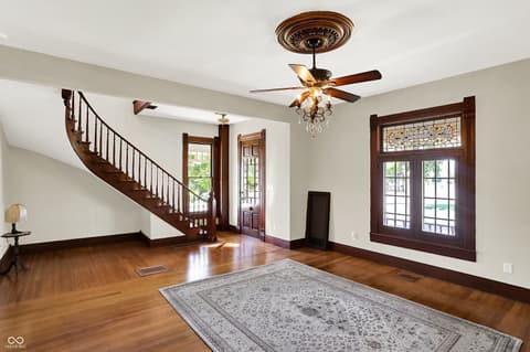 Photo of 189 S Jefferson Street, Martinsville, IN