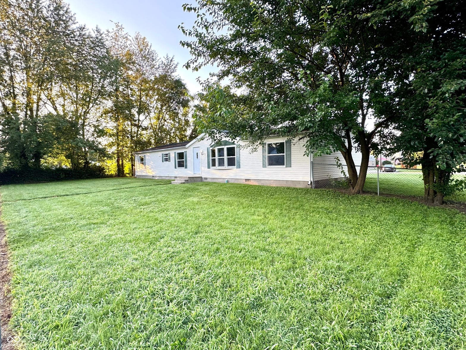 Photo of 2411 6th Avenue, Terre Haute, IN