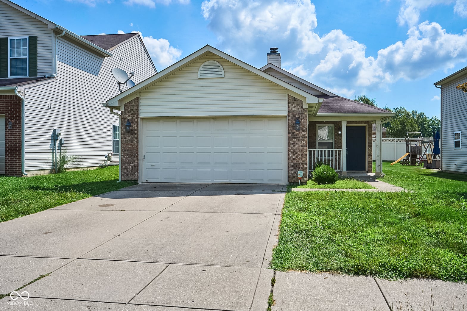 Front exterior at 8015 Whitaker Valley Boulevard, Indianapolis, IN