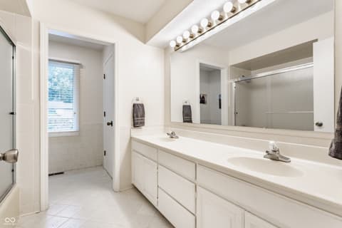 Photo of 3674 E Carmel Drive, Carmel, IN