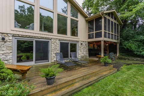 Photo of 3674 E Carmel Drive, Carmel, IN
