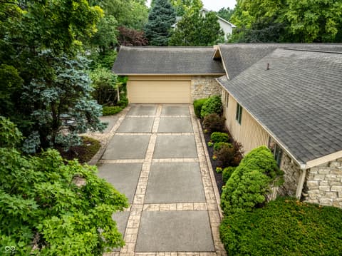 Photo of 3674 E Carmel Drive, Carmel, IN