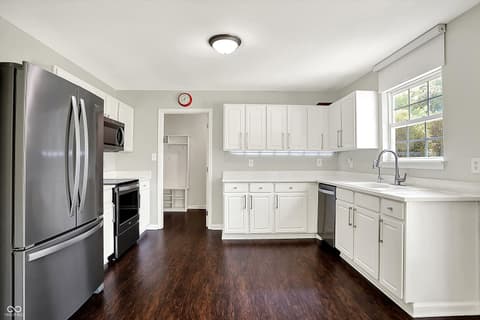 Photo of 7633 Sunflower Drive, Noblesville, IN