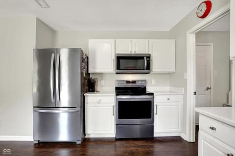 Photo of 7633 Sunflower Drive, Noblesville, IN