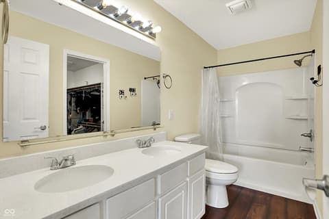 Photo of 7633 Sunflower Drive, Noblesville, IN